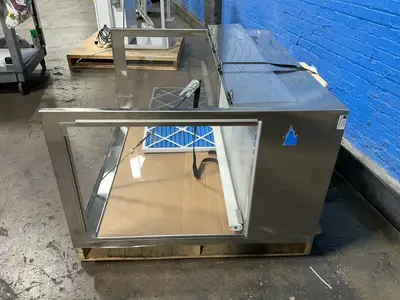 Used 2018 TERRA UNIVERSAL 168891A48SD Laminar Flow Hoods Ohio US | HGR 24 #1520822