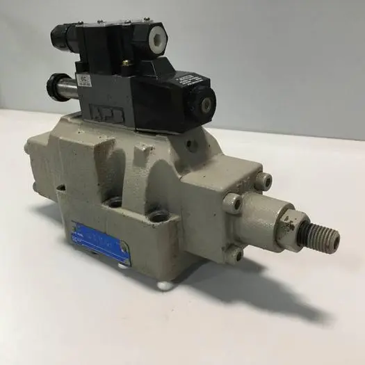 Used VICKERS DG4V-3-6C-M-P2-T-7-50 Valves/Fittings Michigan US | Ideal Machinery #707713