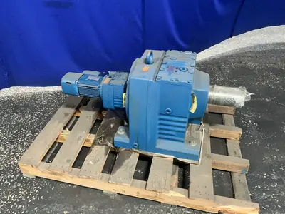 Used SEW R147R77DRE80M4BE1HR Motors (misc) Ohio US | HGR 24 #1309936