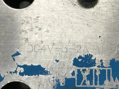 USED VICKERS DG4V-3-2A-M-U-H7-60