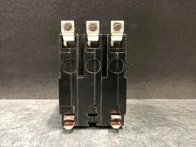 USED SQUARE D QOB360