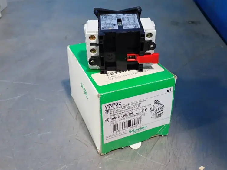 Used SCHNEIDER ELECTRIC VBF02 Disconnects Ohio US | HGR 24 #1006442