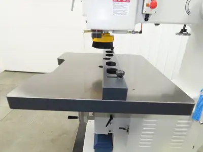 Cantek SR-750 Pneumatic Overarm Pin Router 29.5" Throat 7.5Hp 460V Motor
