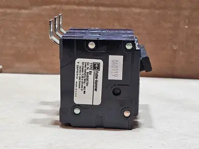 Used CUTLER-HAMMER BAB3070H Switchgears British Columbia CA | Lenmark #913718