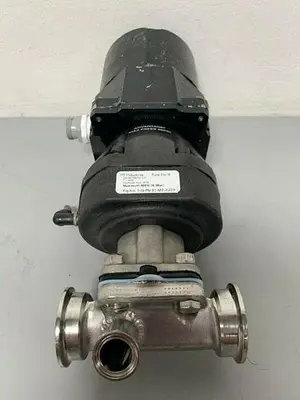 USED ITT PURE-FLO A209 STAINLESS STEEL 3-WAY DIAPHRAGM VALVE W/ 1" & 2" SANITARY FITS