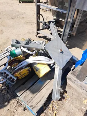 Used 2010 SEM-BULK SYSTEMS 165 CU FT HOPPER Bag Hangers - Super Sack Unloaders California US | Machinery & Equipment #137448