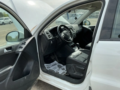 USED 2016 VOLKSWAGEN TIGUAN