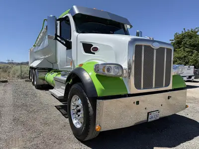 USED 2020 PETERBILT 567