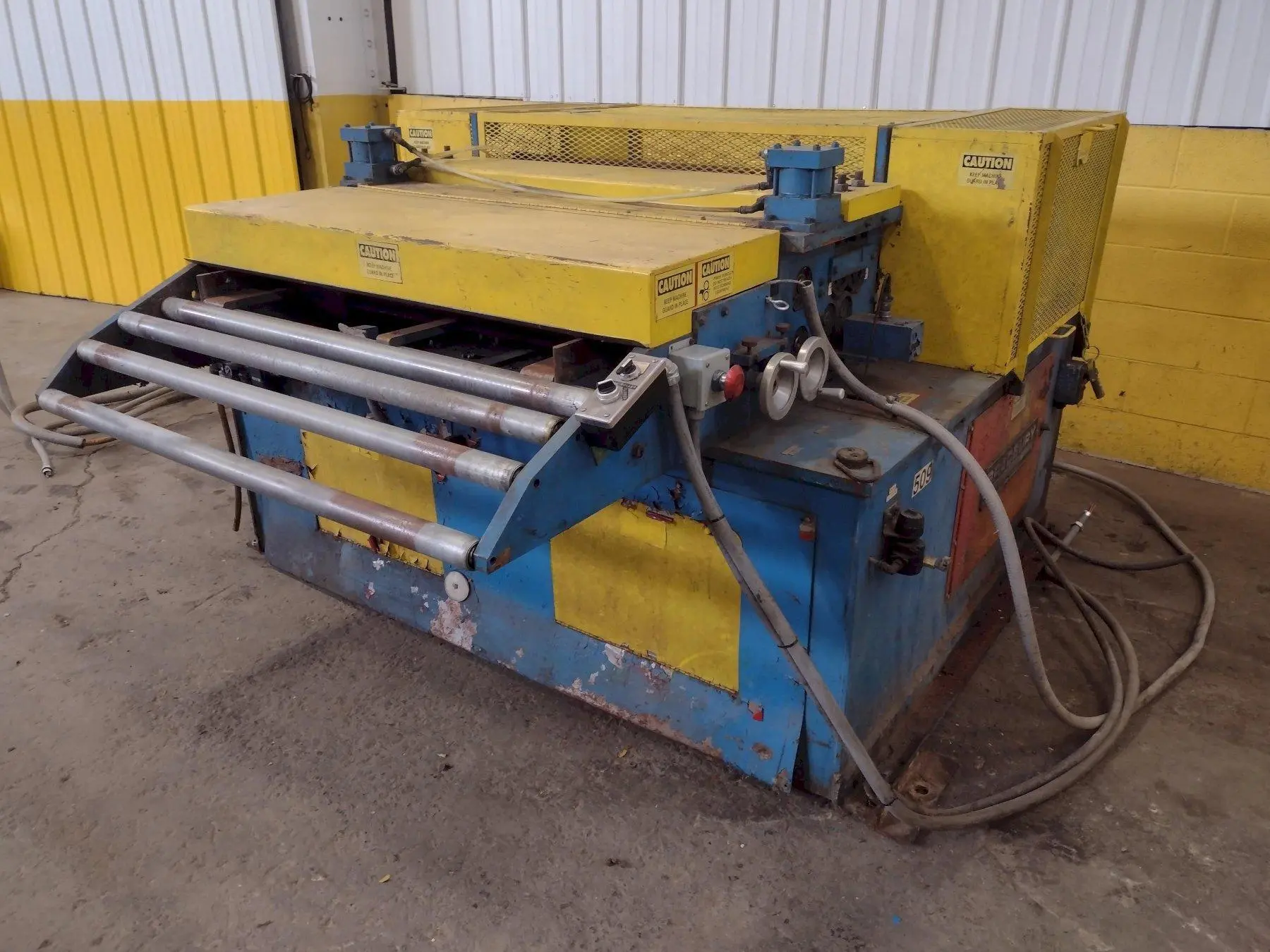 48" X 18 GA BRADBURY "BOSS-48" COIL STRAIGHTENER & FYLING SHEAR: STOCK #18679