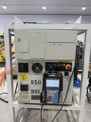 Used 2019 FANUC FANUC R-2000IC/210F Robots Michigan US | Aucto #1332199