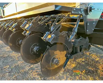 Used CRUSTBUSTER _UNKNOWN_ No-Till Drills Iowa US | Keast Enterprises #1360181