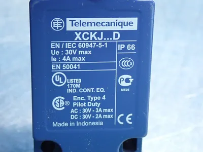 New | in-Stock TELEMECANIQUE ZCKJ1D Relays & Switches Ohio US | HGR 24 #914432