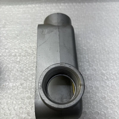 NEW Crouse-Hinds 1 1/2” LR59