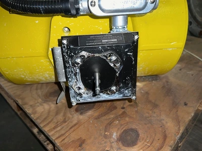8" Stainless Steel Tufline 3 way AX Plug Valve , Air Operated
