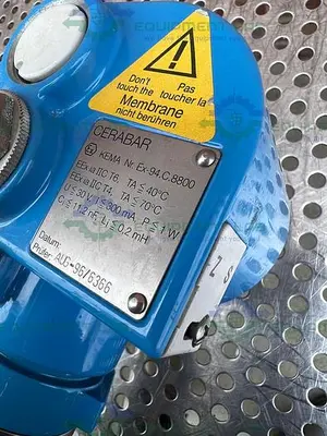 USED ENDRESS + HAUSER PMC631 PRESSURE TRANSMITTER W/ AMERSHAM CONDUCTIVITY SENSOR
