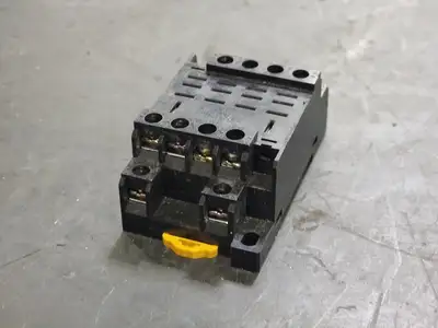 New | in-Stock CUTLER-HAMMER D7PA4 Misc Electrical & Power Parts British Columbia CA | Lenmark #248076