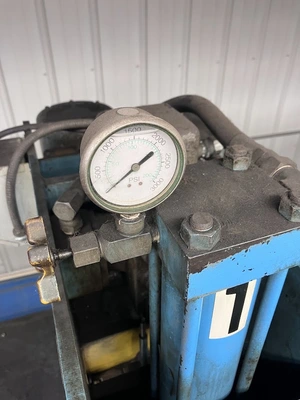 Used _UNKNOWN_ _UNKNOWN_ C-Frame Presses Michigan US | Miedema Asset Management Group #1371723