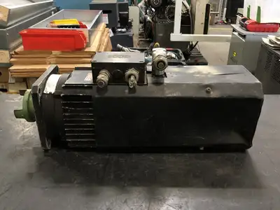 USED AMK DV7-12-4-ABF