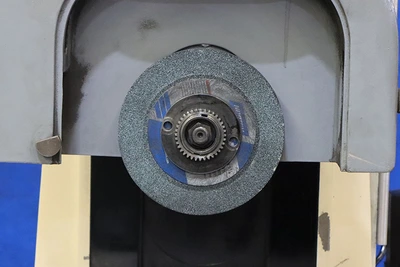 Used 1999 Chevalier FSG-618M, 1999, 2X DRO, ROLLER BEARING TABLE, Grinders (misc) New Jersey US | Machinery Values #1253291