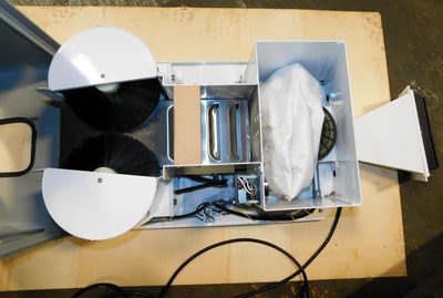 USED ADVANCED SHOE CLEANER 1600 VA