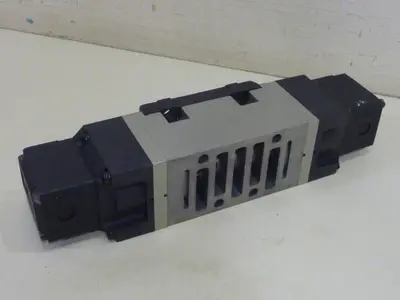 Used SMC VS7-8-FJG-D-3Z Valves/Fittings Michigan US | Ideal Machinery #1250254