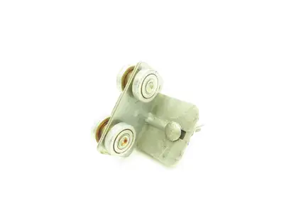 Electromotive Systems Festoon Cable Trolley Steel Wheels Nylon Saddle Lot of 5