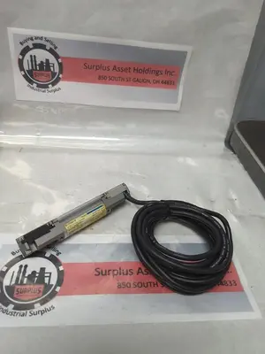 Used KEYENCE SL-V08H-R Cable & Wire | Surplus Asset Holdings #1206711