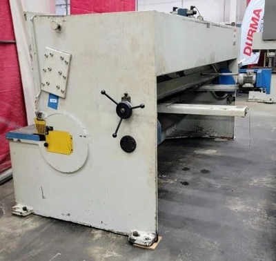 USED SUMMIT 10 X 1/4