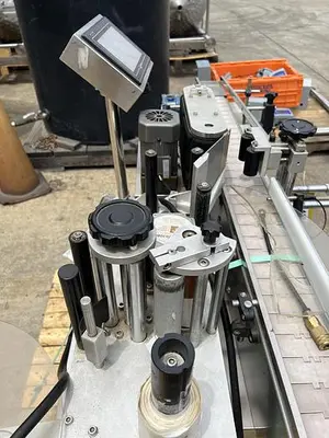 USED AMERICAN PACKAGING ALM-TWISTER