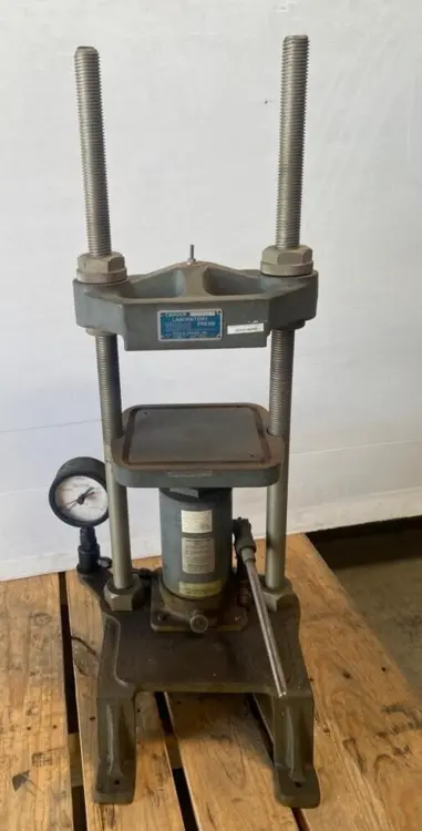 Used Carver 7585656587557776678686968 Miscellaneous Laboratory Equipment California US | Amiron Machinery #1266094