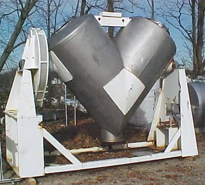 USED PATTERSON KELLY 75 CUBIC BLENDER TWIN SHELL BLENDER
