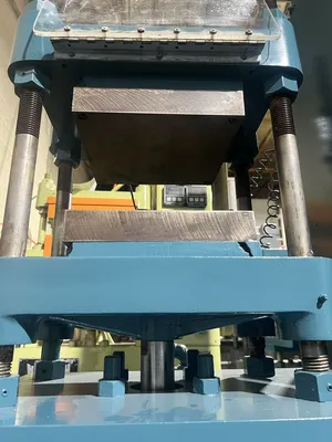 USED WABASH WABASH 30-10-STMB PRESS