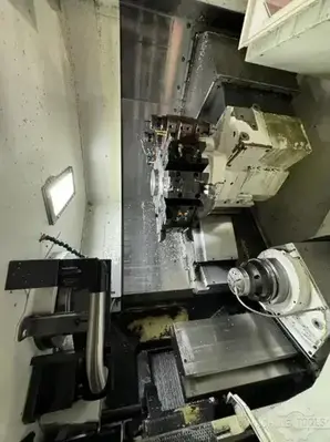 USED 2017 OKUMA GENOS L300MYW-E