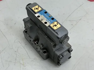 USED VICKERS DG4V-3-6C-M-U-HL7-60-B13