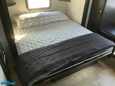 USED 2019 VENTURE SPORTTREK TOURING 336 VRK