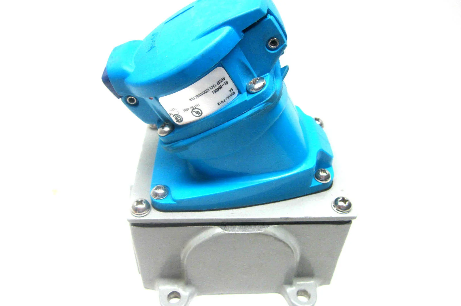 NEW MELTRIC 01-M4051 RECEPTACLE 01M4051