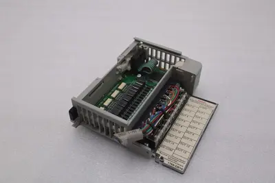 Allen Bradley 1769-OB16 SERIES B OUTPUT MODULE 1769-OB16 STOCK L-700C