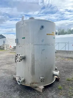 Used 1700 Gallon Tank, 304L Stainless Steel, API Standard 650