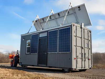 USED 2022 INSULA Power Millenial