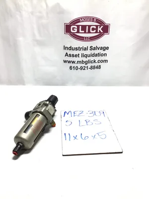 SMC AW40-N04D-Z Pneumatic Air Regulator Set Press 7-125PSI