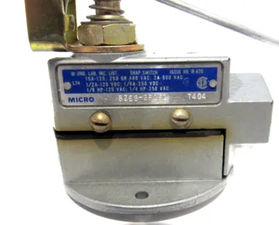 NEW HONEYWELL MICROSWITCH BZE6-2RQ62 LIMIT SWITCH BZE62RQ62