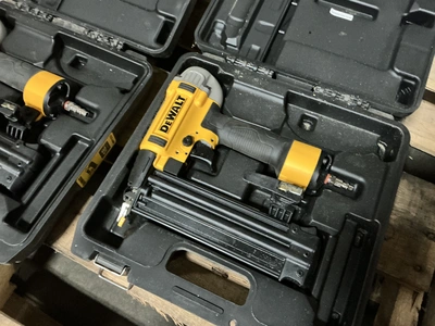 Used _UNKNOWN_ _UNKNOWN_ Nailers Michigan US | Miedema Asset Management Group #1304528