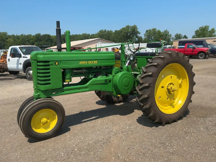 Used 1951 JOHN DEERE B Agricultural Tractors Michigan US | Miedema Asset Management Group #1308266
