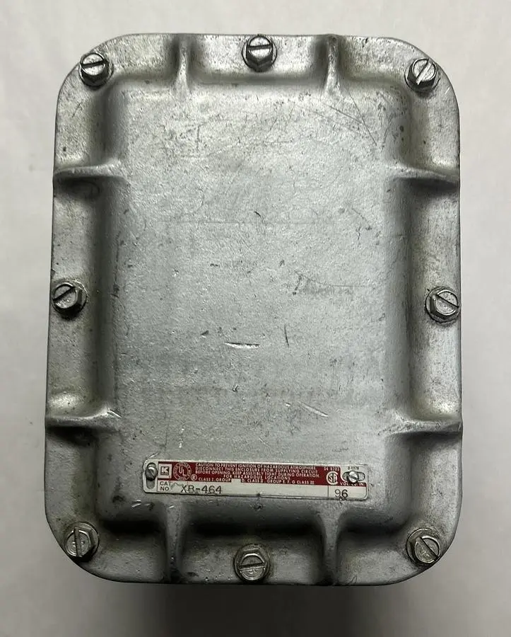 USED HUBBELL XB-464
