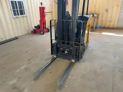 Used 2015 HYUNDAI 18BCS-9 Misc Forklifts Tennessee US | Revelation Machinery #1427343
