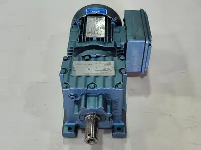 USED SEW-EURODRIVE R24DT71D4