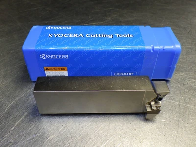 Kyocera Coolant Thru Lathe Tool Holder 16mm x 25mm SDJCR1625H-11-F05JCT (LOC3309)
