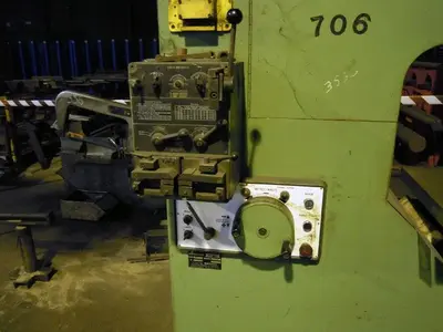 USED BATENS VERTICAL SAW