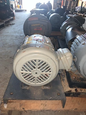 Worthington 1.5x16 Stainless Steel Centrifugal Pump with US Elec