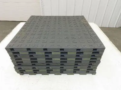 Wearwell H-9389 ErgoDeck Mat - 18 x 18", Solid Tile 7/8" Thick  Lot of 10pcs